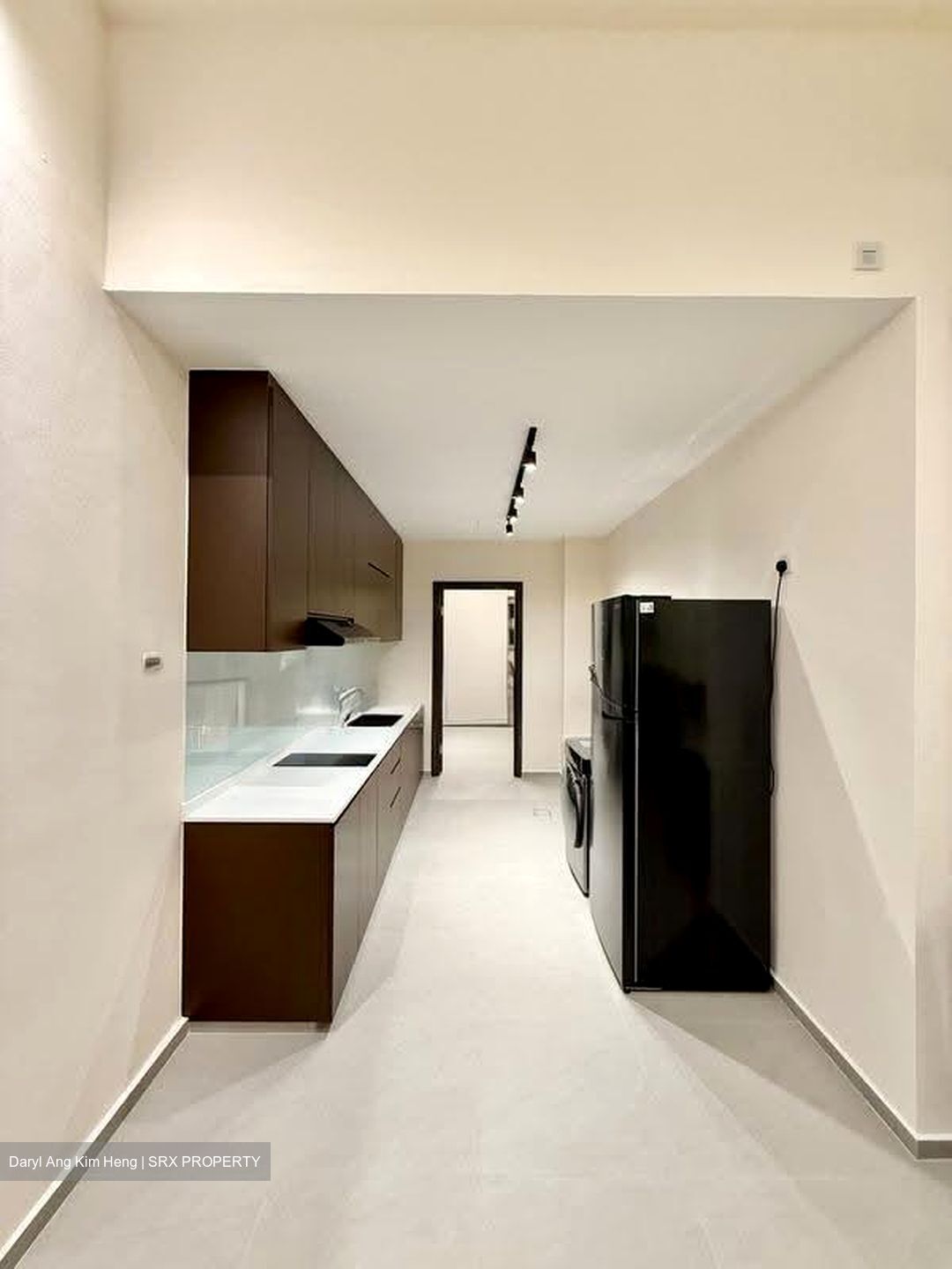 Sunshine Lodge (D19), Apartment #638669851